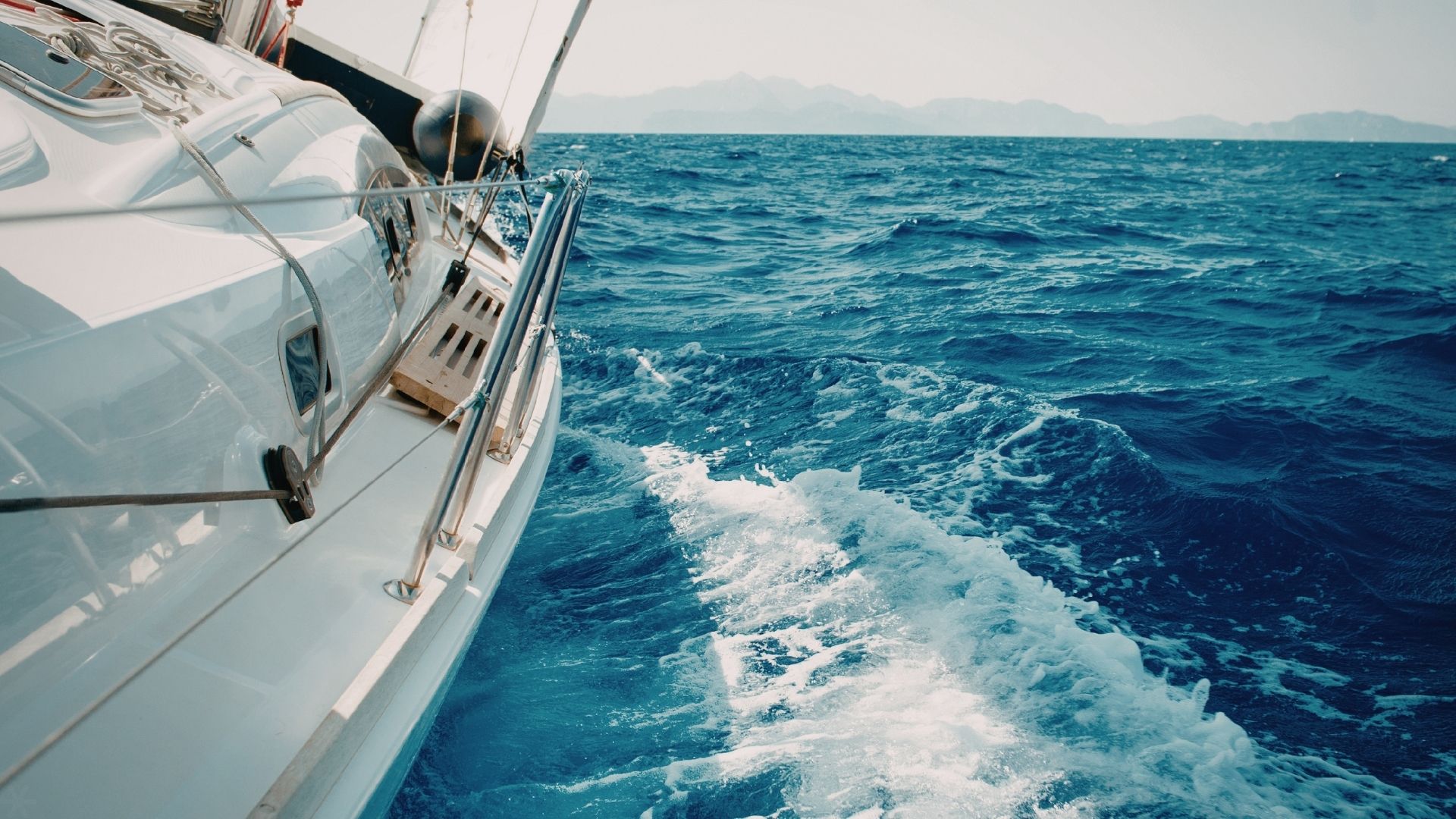 Sailing and Cruises Belize